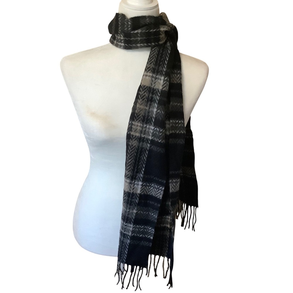 100% Cashmere Scarf Scotland Made Black Gray Tan Herringbone Plaid Fringe 72x12"